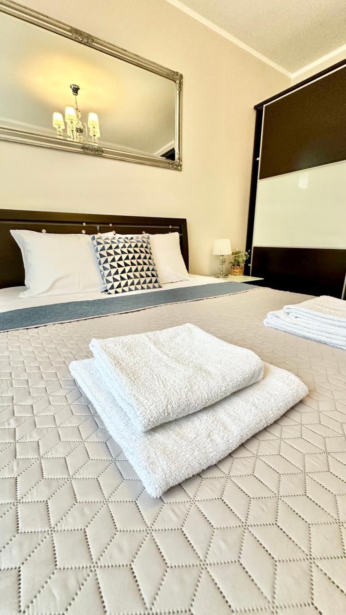 Apartament Elegant 1 Пшемишъл Екстериор снимка